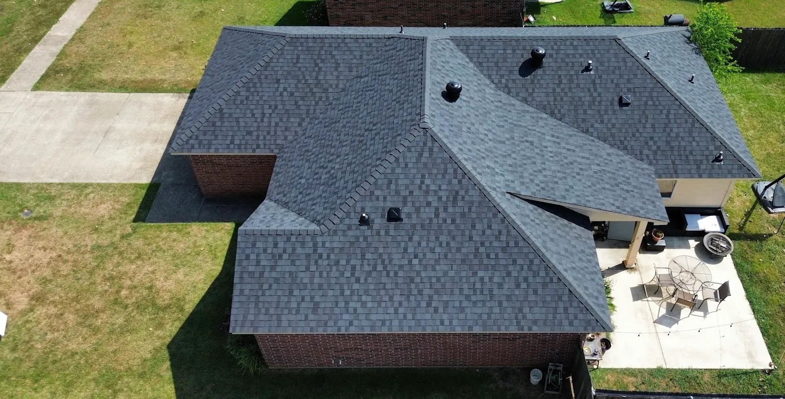 Completed roof replacement by Champion Roofing in the Shreveport area — project 5